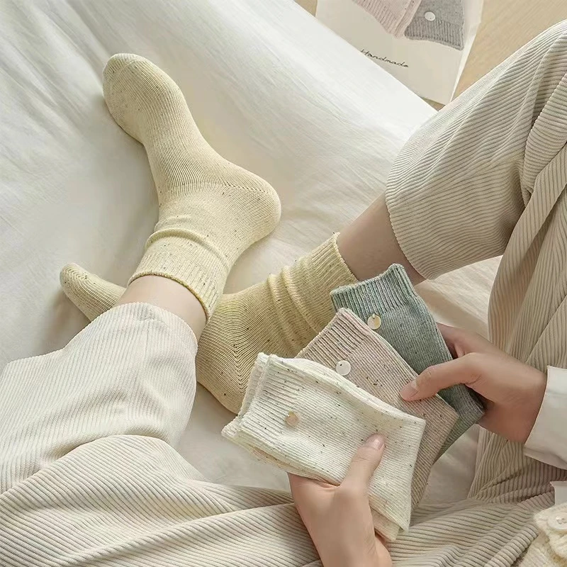 【菲宝临时链接6051-6099】春夏秋冬的袜子