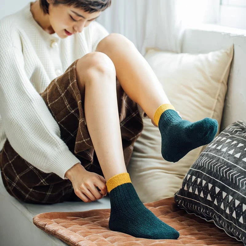 1845 五双女袜加绒保暖女袜中筒毛巾地板袜珊瑚绒袜