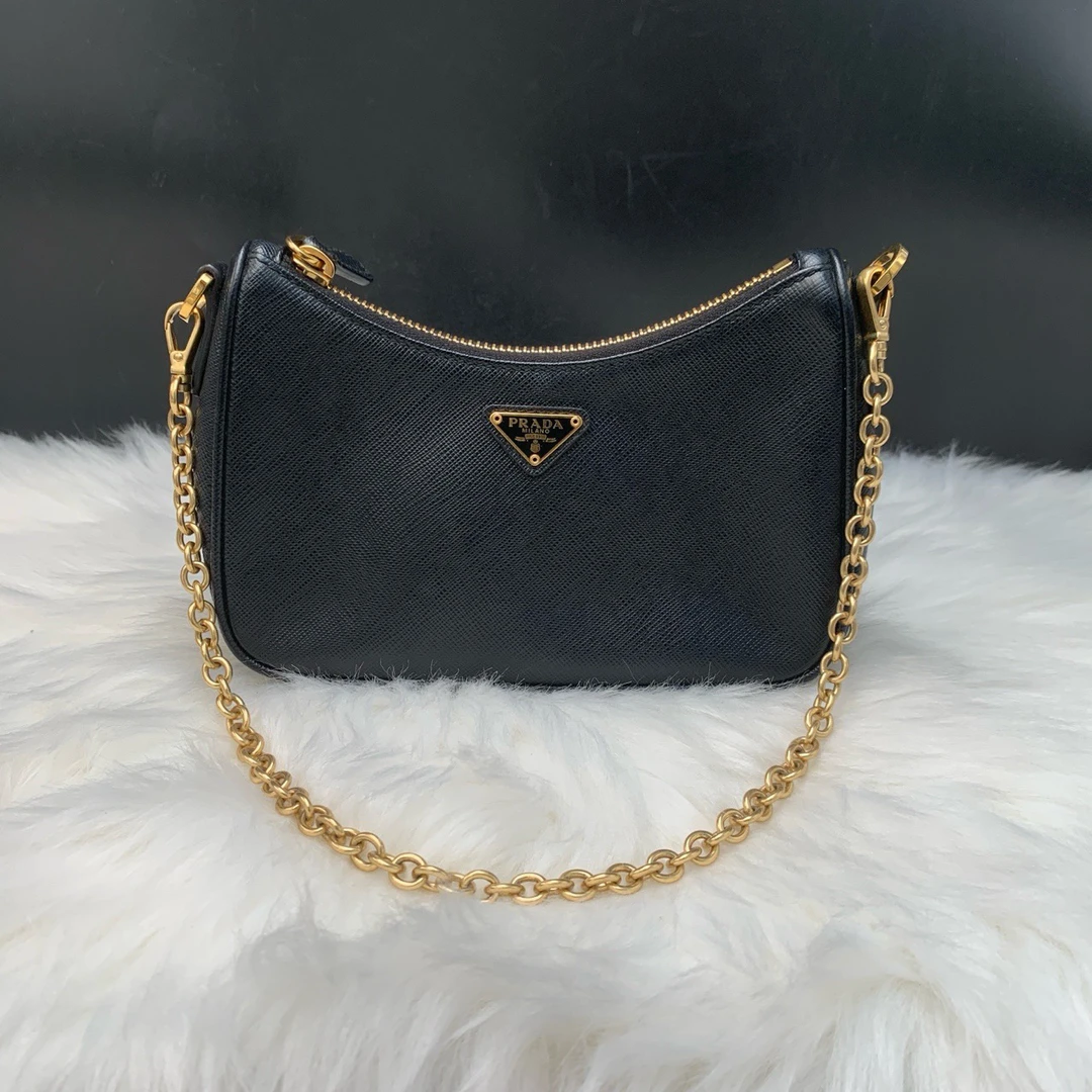 95新 Prada/普拉达 众奢汇004211腋下包黑色