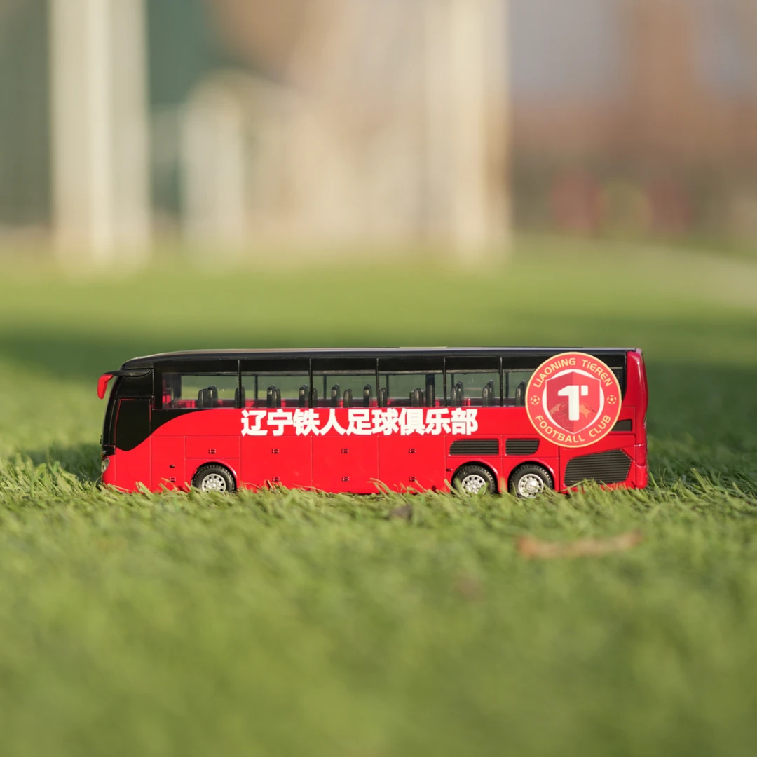 辽宁铁人足球俱乐部合金玩具大巴车