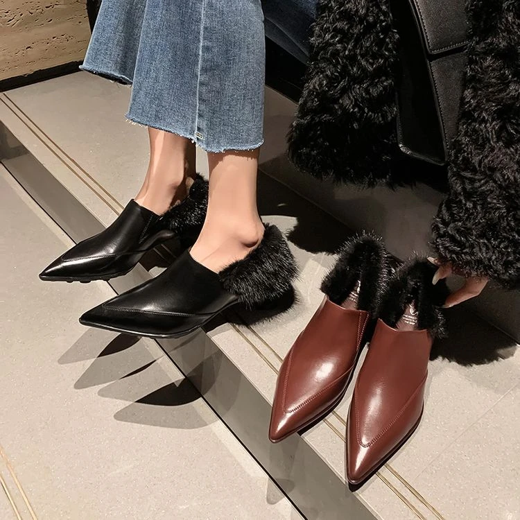 VG 牛皮冬季新款时尚气质水貂毛小众设计极简尖头高级感百搭女鞋
