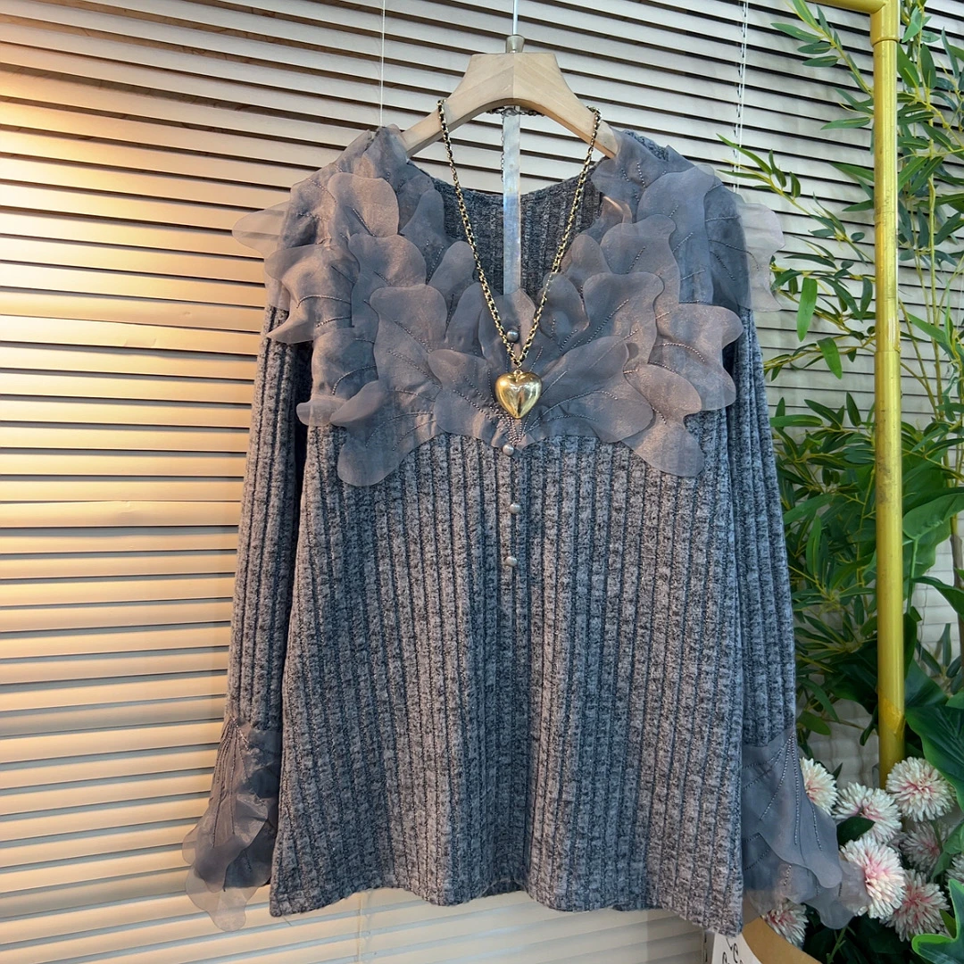 2456秋冬季新款胖妹妹时尚甜美减龄款纯色立体花朵洋气百搭长袖衫