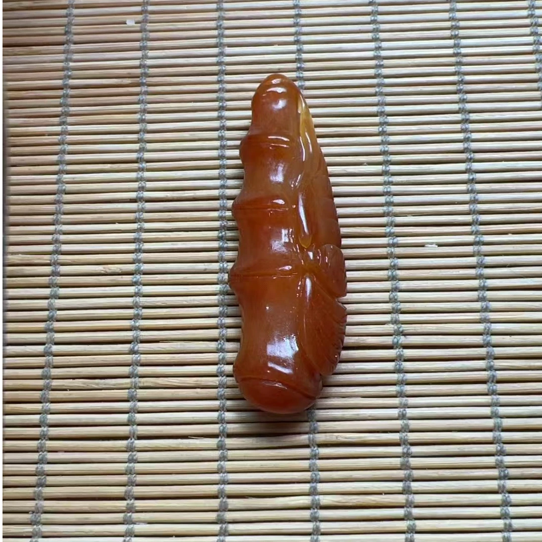 新疆和田玉节节高升挂件