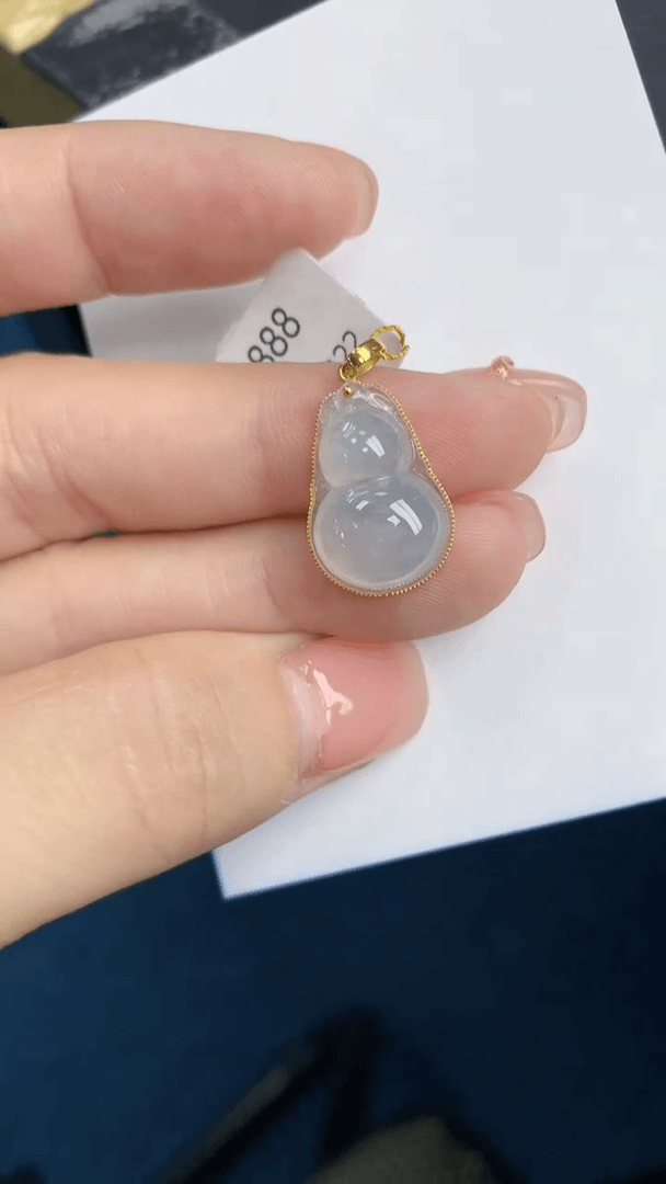 【闪购商品】翡翠颈饰18K金镶嵌88 天然翡翠A货