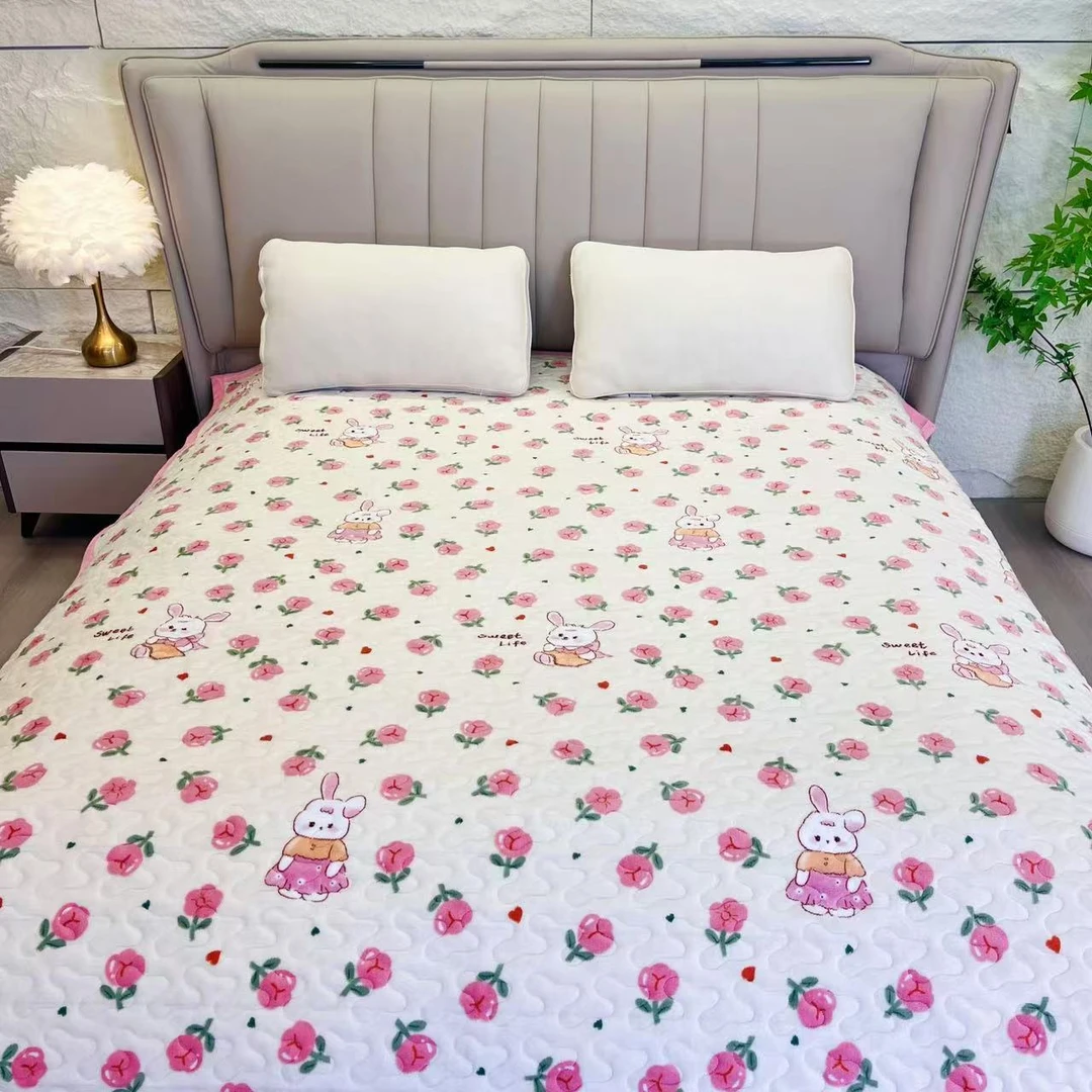 【歪歪精选】200*230cm牛奶绒榻榻米冬季加绒床盖 花花小兔