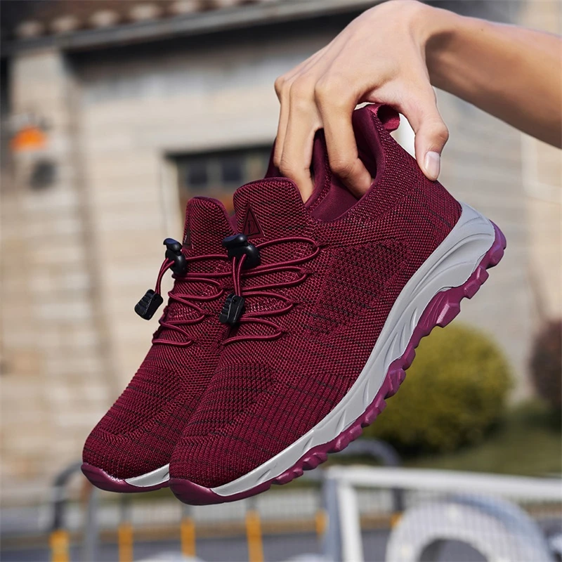 时尚老人鞋女艾草夏季妈妈鞋平跟软底中老年一脚蹬休闲鞋轻便奶奶