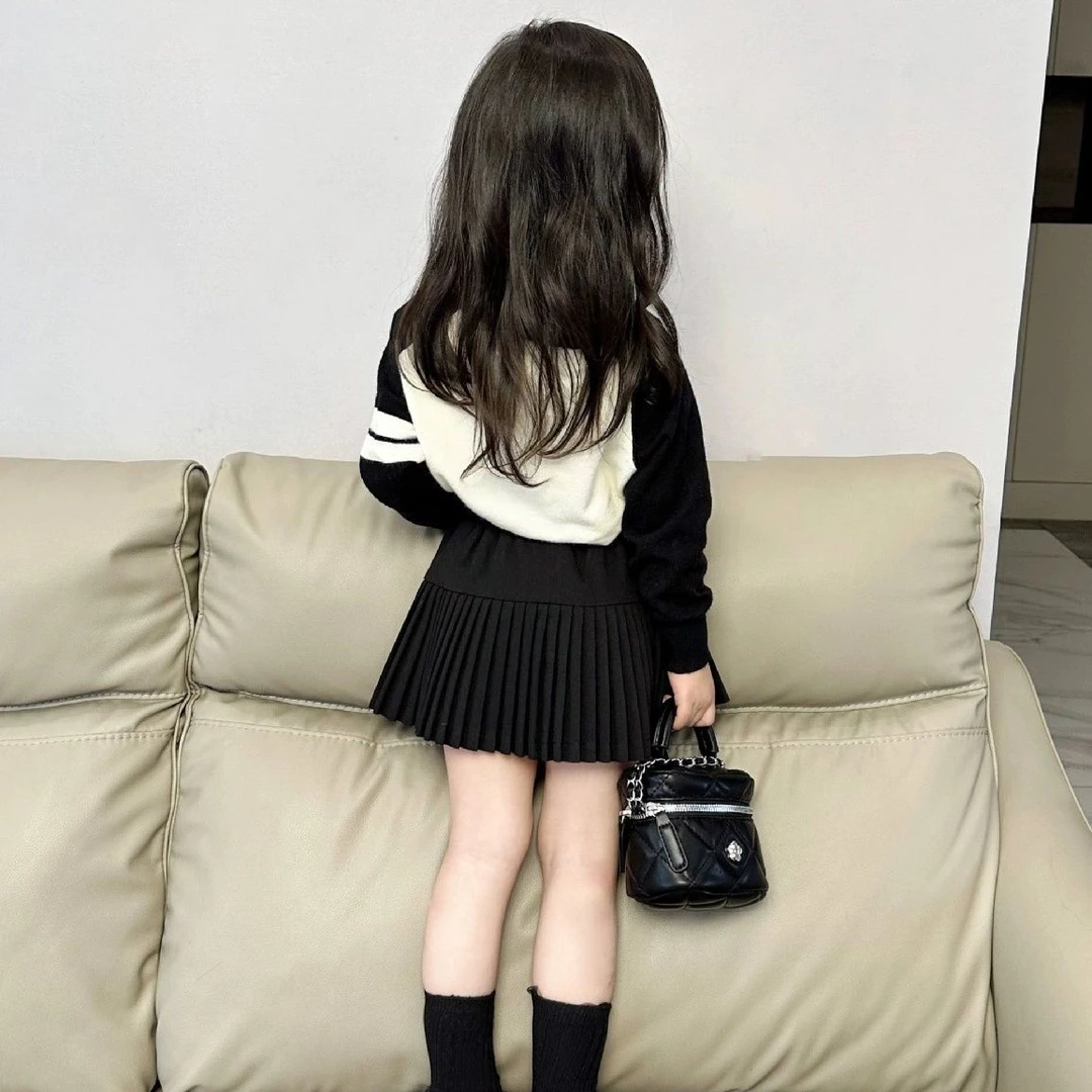 女童套装针织卫衣百褶裙2023秋冬款女宝宝翻领长袖秋装裙子两件套