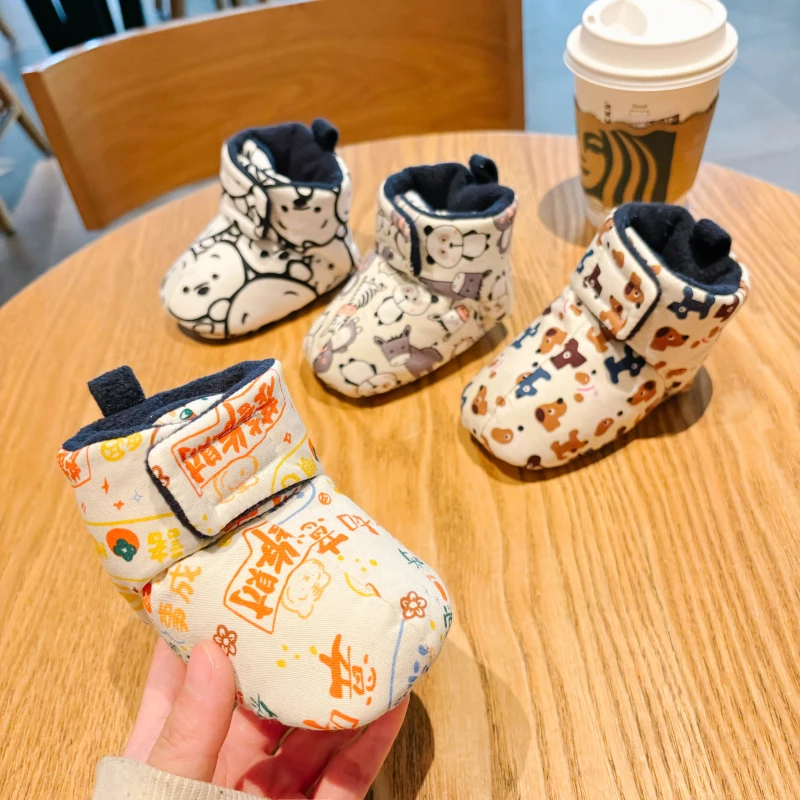 秋冬款0-1岁婴儿棉鞋加绒保暖软底鞋护脚加厚男女宝宝步前鞋11月