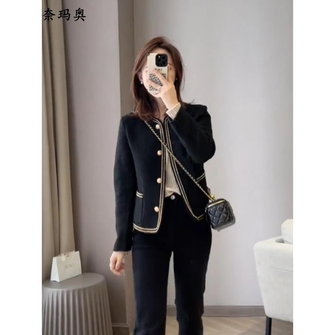 高级感黑色小香风外套女秋冬2024新款法式名媛气质小个子短款上衣