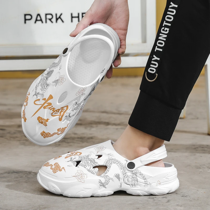 大码洞洞鞋男士夏季外穿运动防滑软底沙滩凉鞋开车透气包头拖鞋男