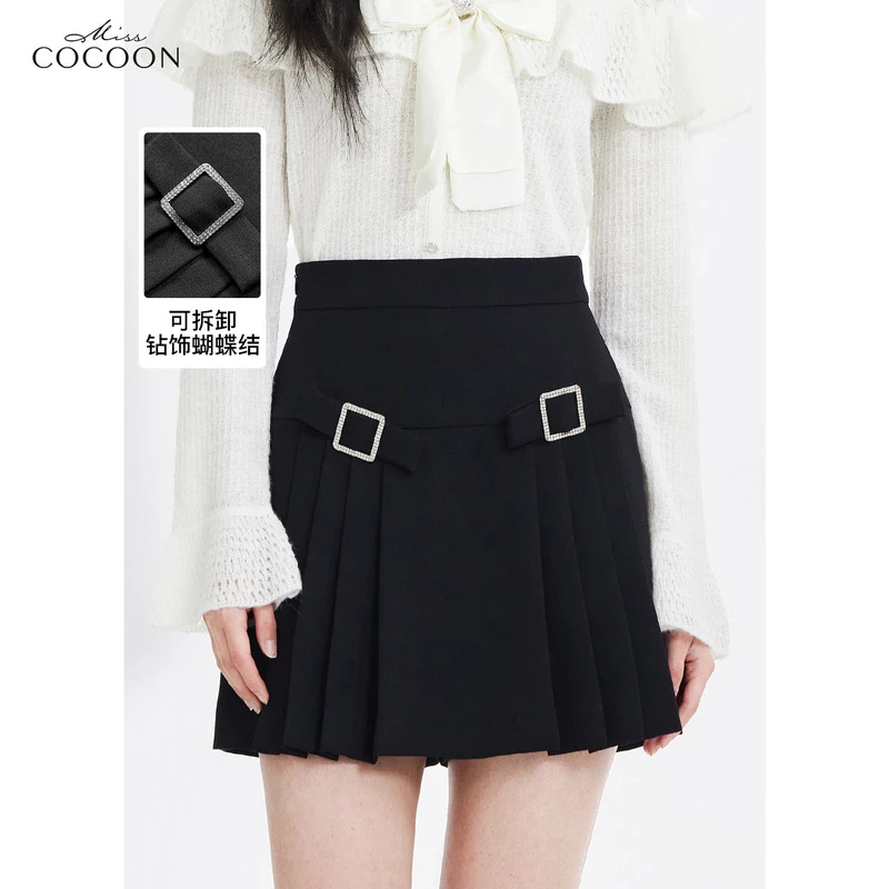 missCOCOON女减龄学院风短款半身裙0090