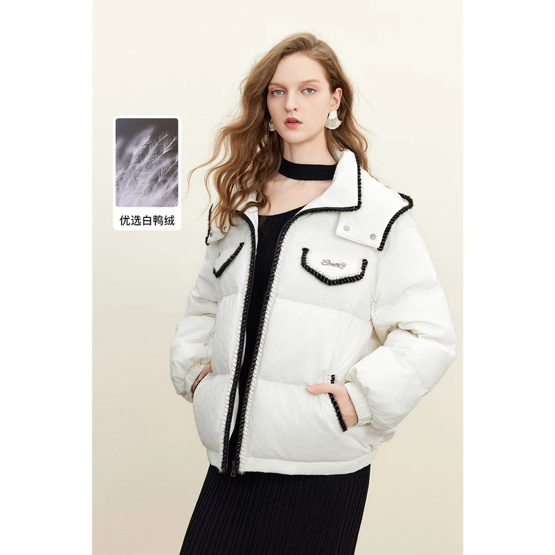 missCOCOON花朵肌理灯笼袖小香风羽绒服0092