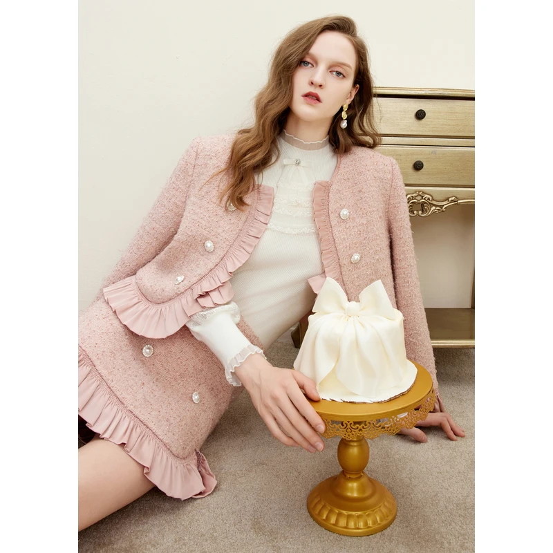 【千颂妮粉丝专享】missCOCOON优雅浪漫荷缎面叶边短外套0350