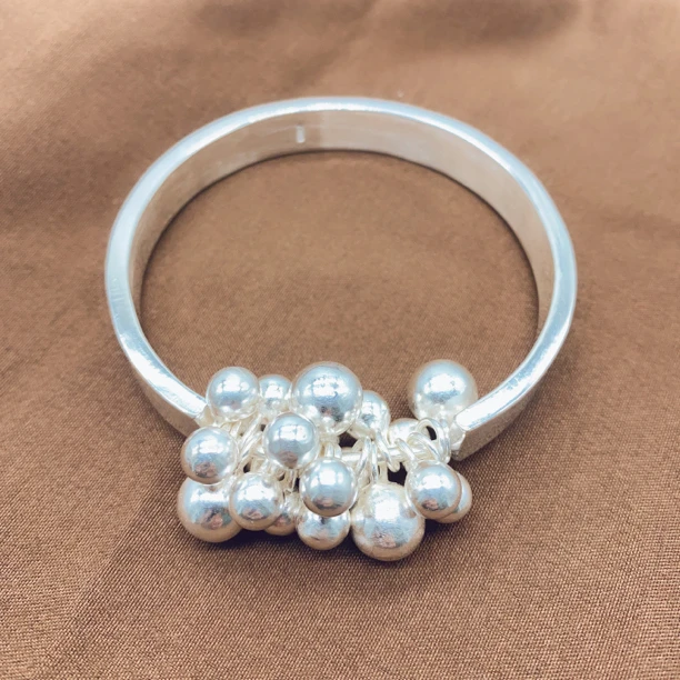 足银手镯 足银990有求必应 纯手工手镯 个性气质风铃铛葡萄手镯