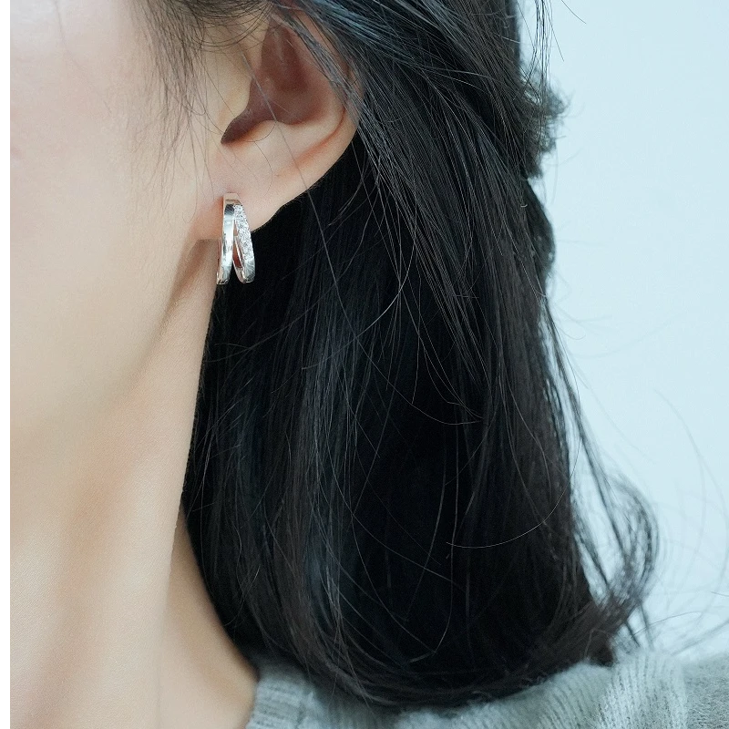 铜合金耳饰 双圈精致小巧闪闪气质耳环时尚百搭睡觉不用摘耳饰