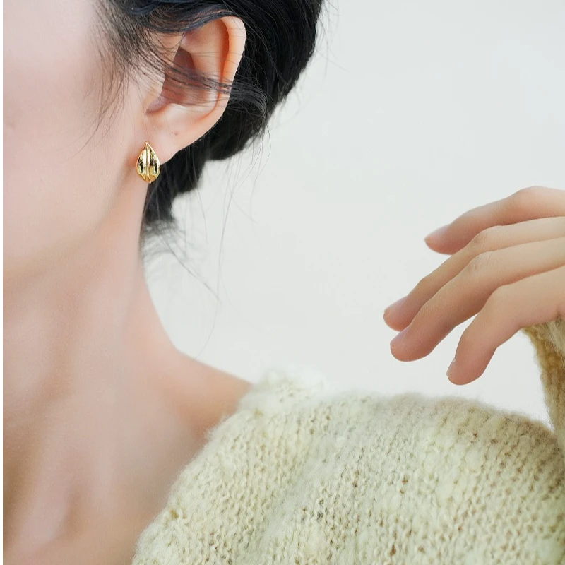 铜合金耳饰 925银针金属小叶子新款2024款耳环女气质大气独特耳环