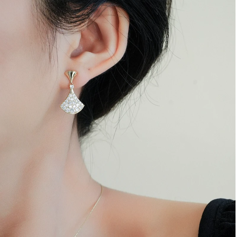 铜合金耳饰 925银针扇子耳环2024新款优雅耳坠女气质小众设计轻奢