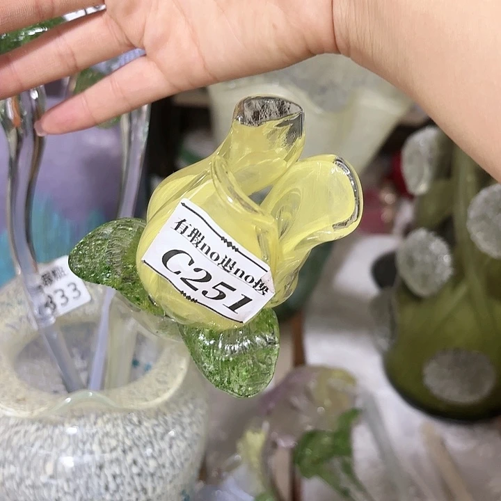 J251 家悦美居花瓶摆件瑕