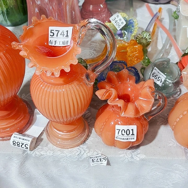 雪*巫5741，7001 家悦美居花瓶摆件有手工痕迹