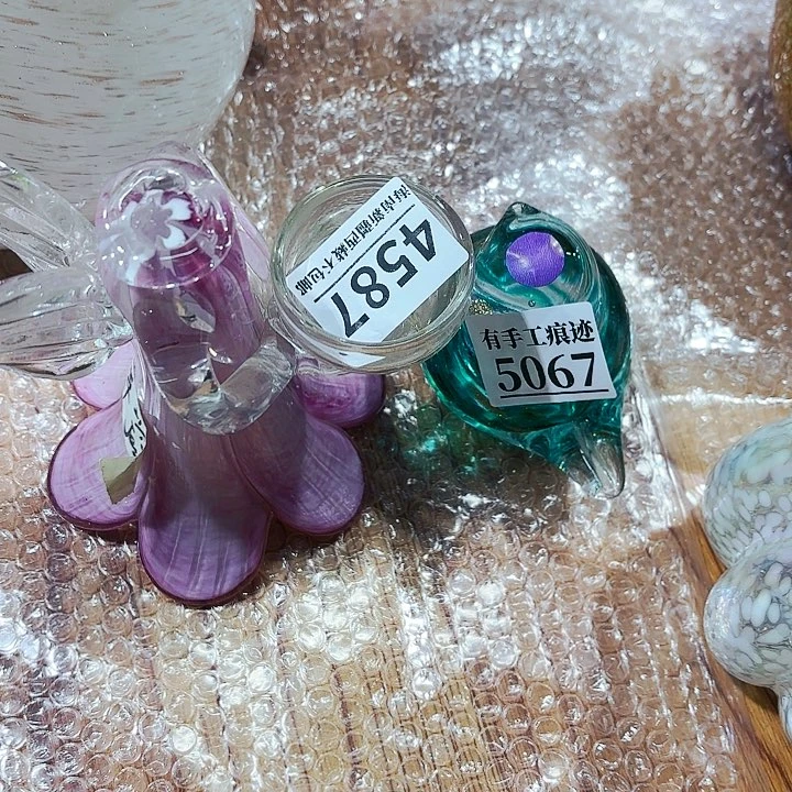 4587.5067 家悦美居琉璃花瓶摆件