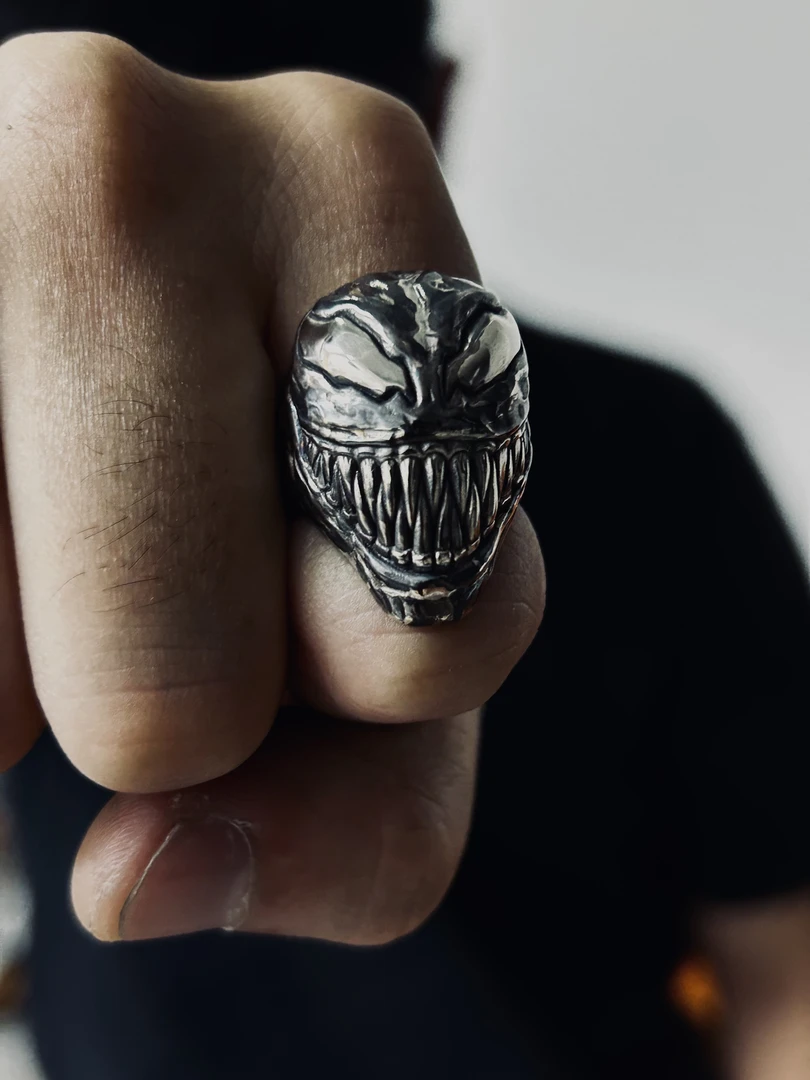 925银戒指 毒液银戒指男士手工时尚复古个性霸气做旧