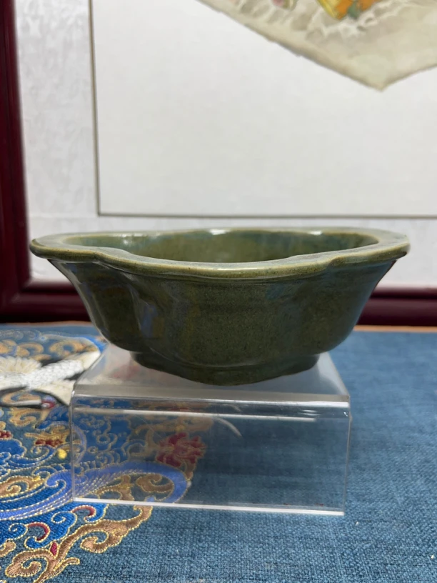 清晚期精品茶叶末釉海棠盆，KC20230718069