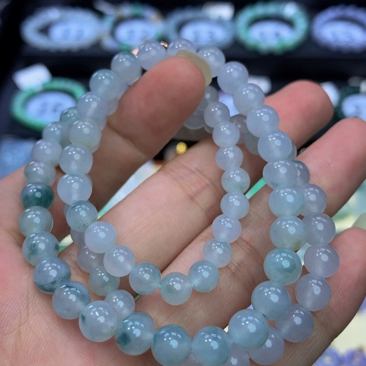 翡翠手链未镶嵌翡翠