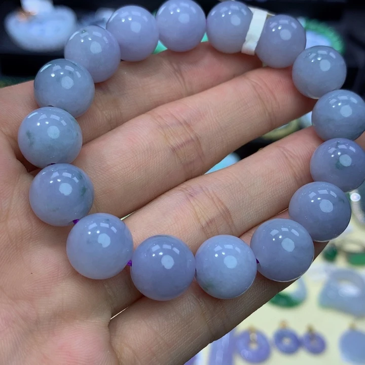 翡翠手链未镶嵌翡翠