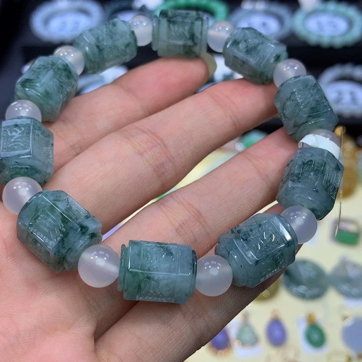 翡翠手链未镶嵌翡翠