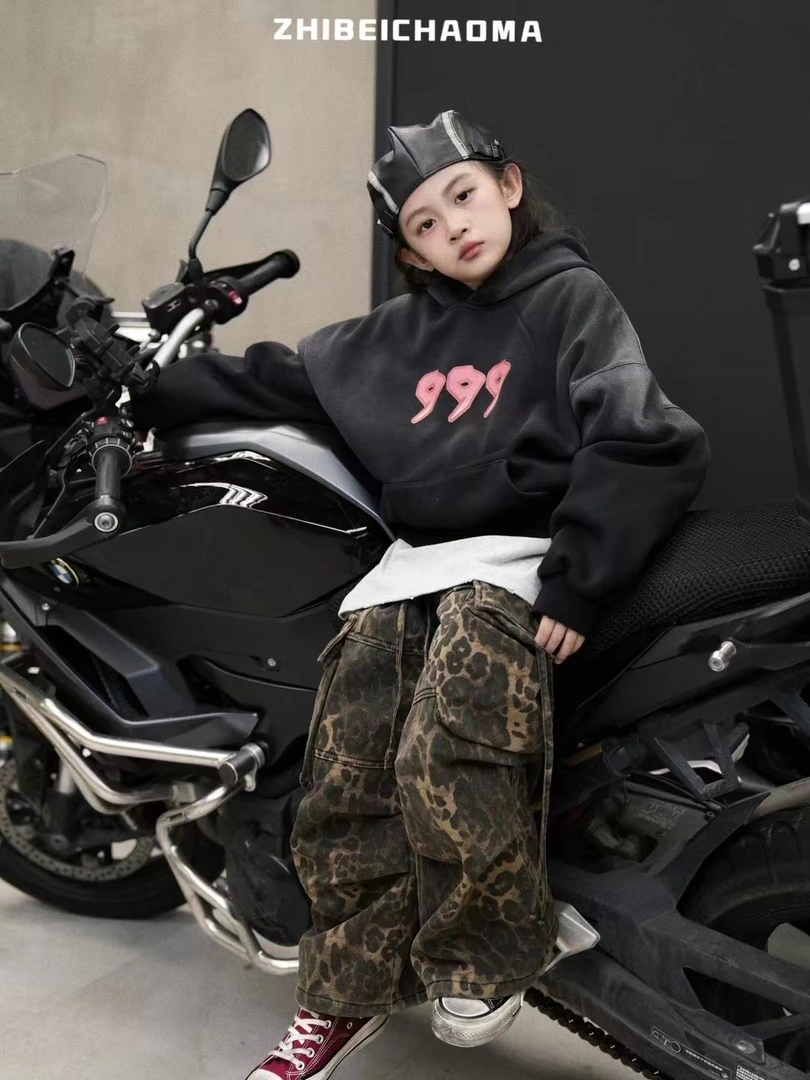 新款潮牌一体绒潮酷带帽卫衣