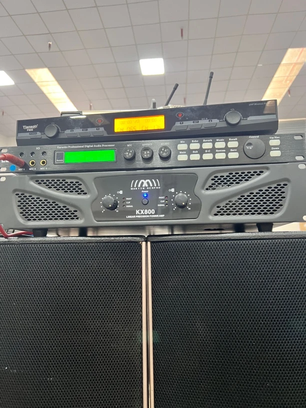 曼臣功放一台，不包邮