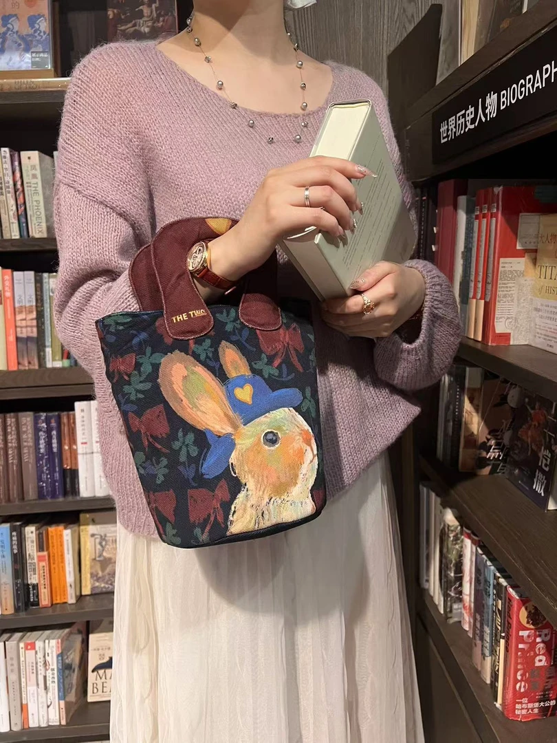 虞小仙X 耳  兔子警官 斜挎拉链学生妈咪女士包大容量单肩水桶包