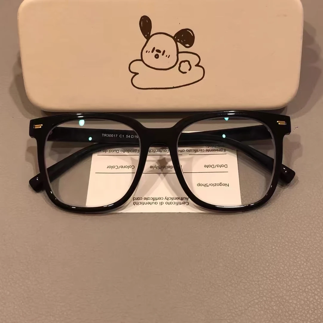 小红书素颜亮黑框防蓝光近视眼镜方圆脸显瘦百搭可配度数文艺超轻