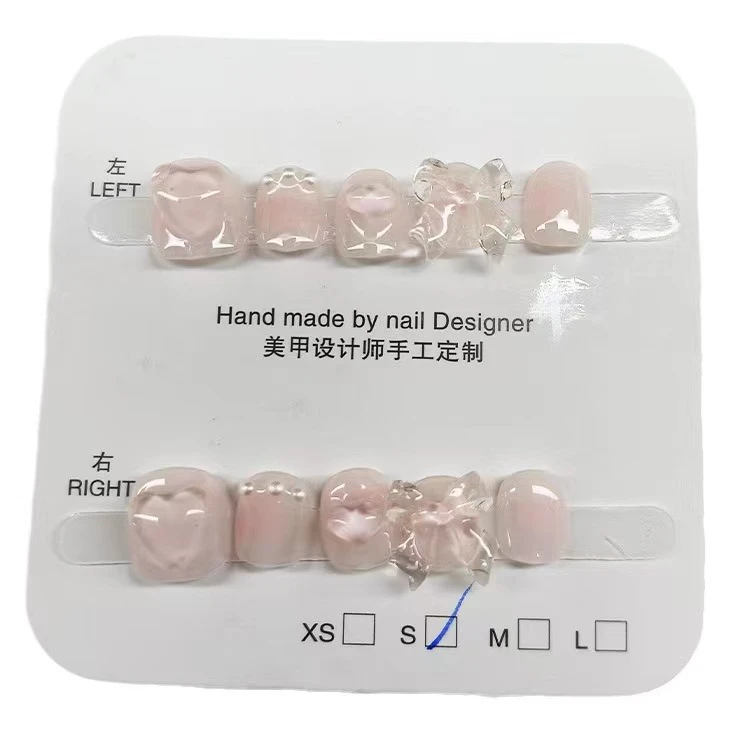 儿 童手工 穿戴甲短款冰透桃心美甲贴片小朋友假指甲蝴蝶结裸色