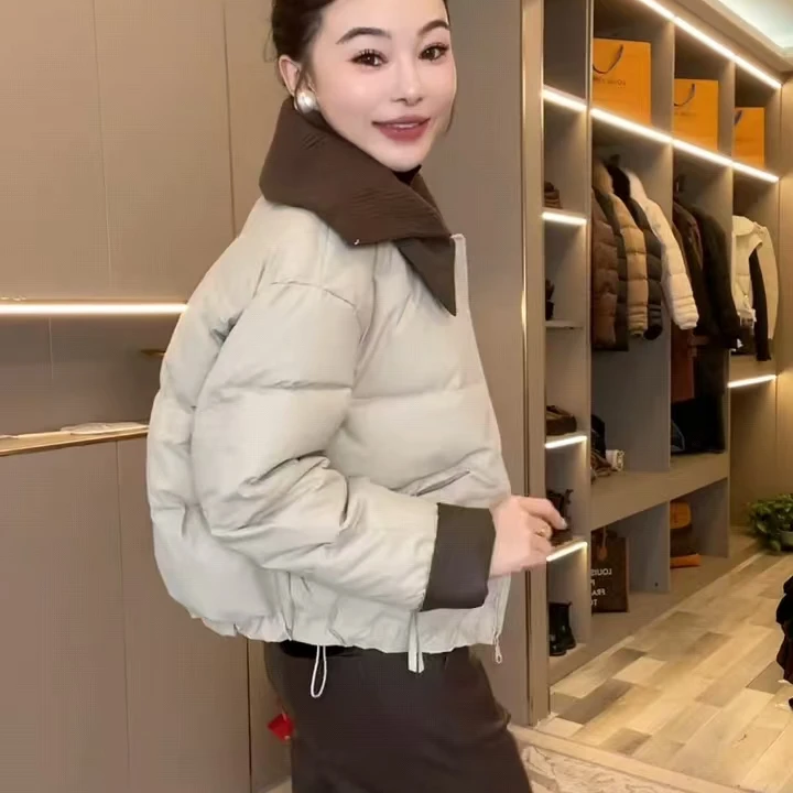 2024冬季新款洋气简约保暖减龄显瘦针织领拼接试试棉服面包服外套