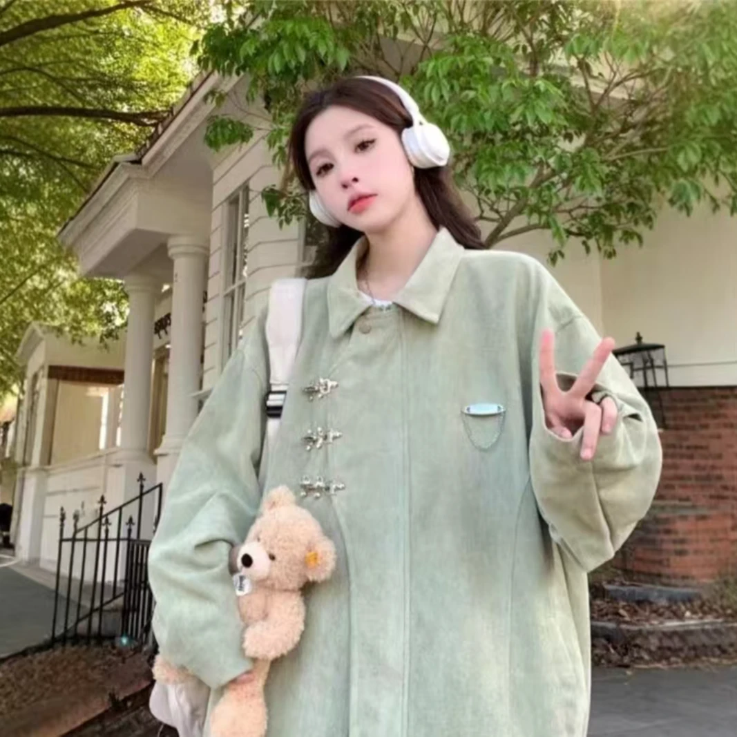 551-560 芊芊女装  商家编码时尚百搭小众宽松设计感潮流休闲外套