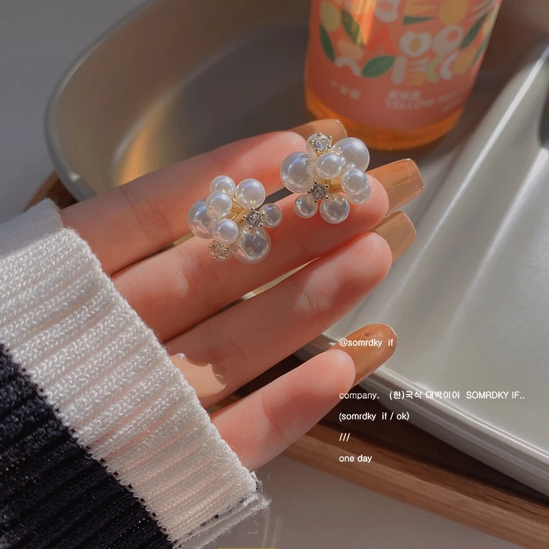 合金耳饰 超仙法式气质小众设计感耳环闪钻耳饰简约轻奢耳钉