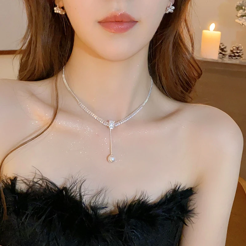 合金仿珍珠项链 新款锁骨链女轻奢小众颈链新娘婚纱礼服配饰X782