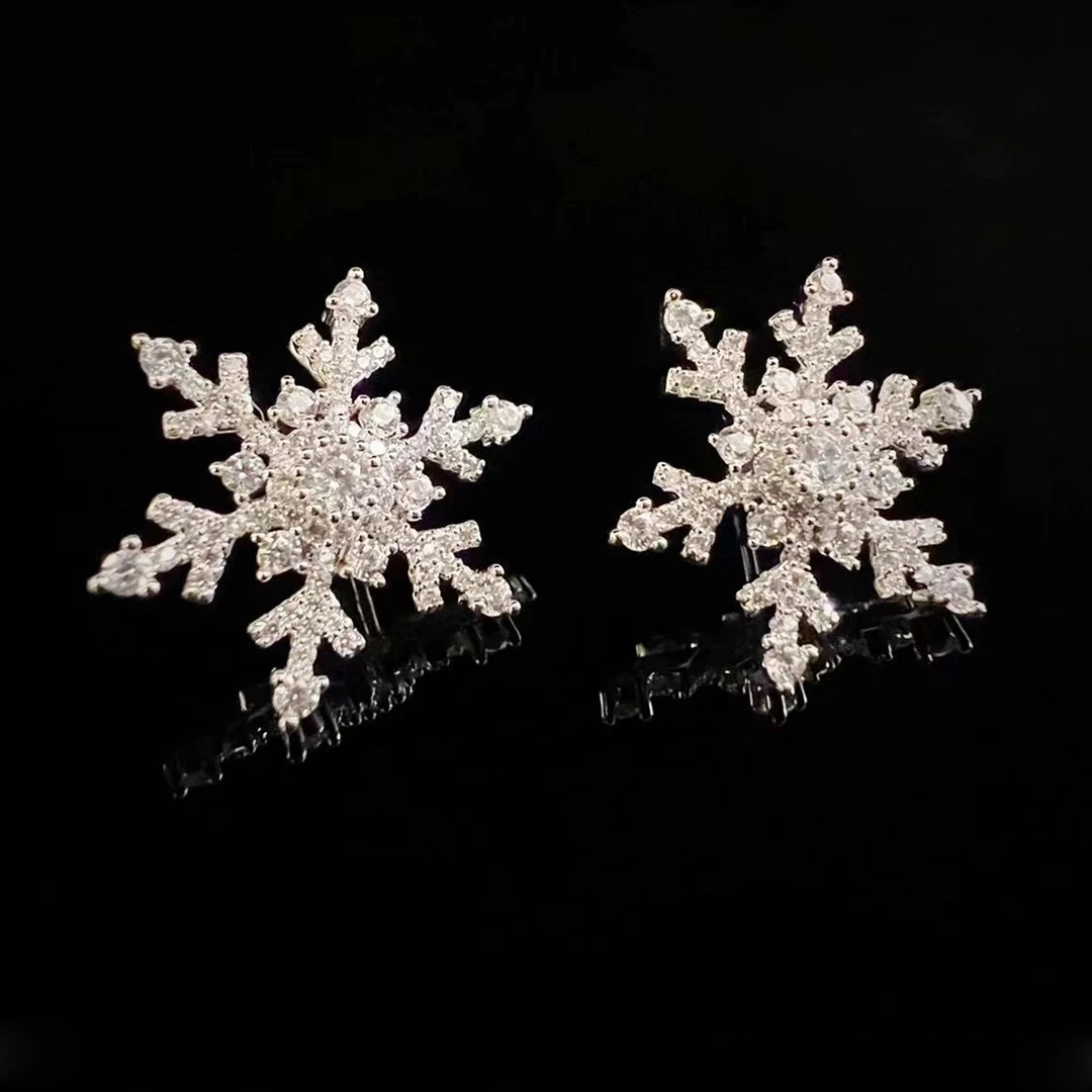 铜合金耳饰 雪花耳钉轻奢气质时尚百搭小众简约精致雪花耳钉Y497