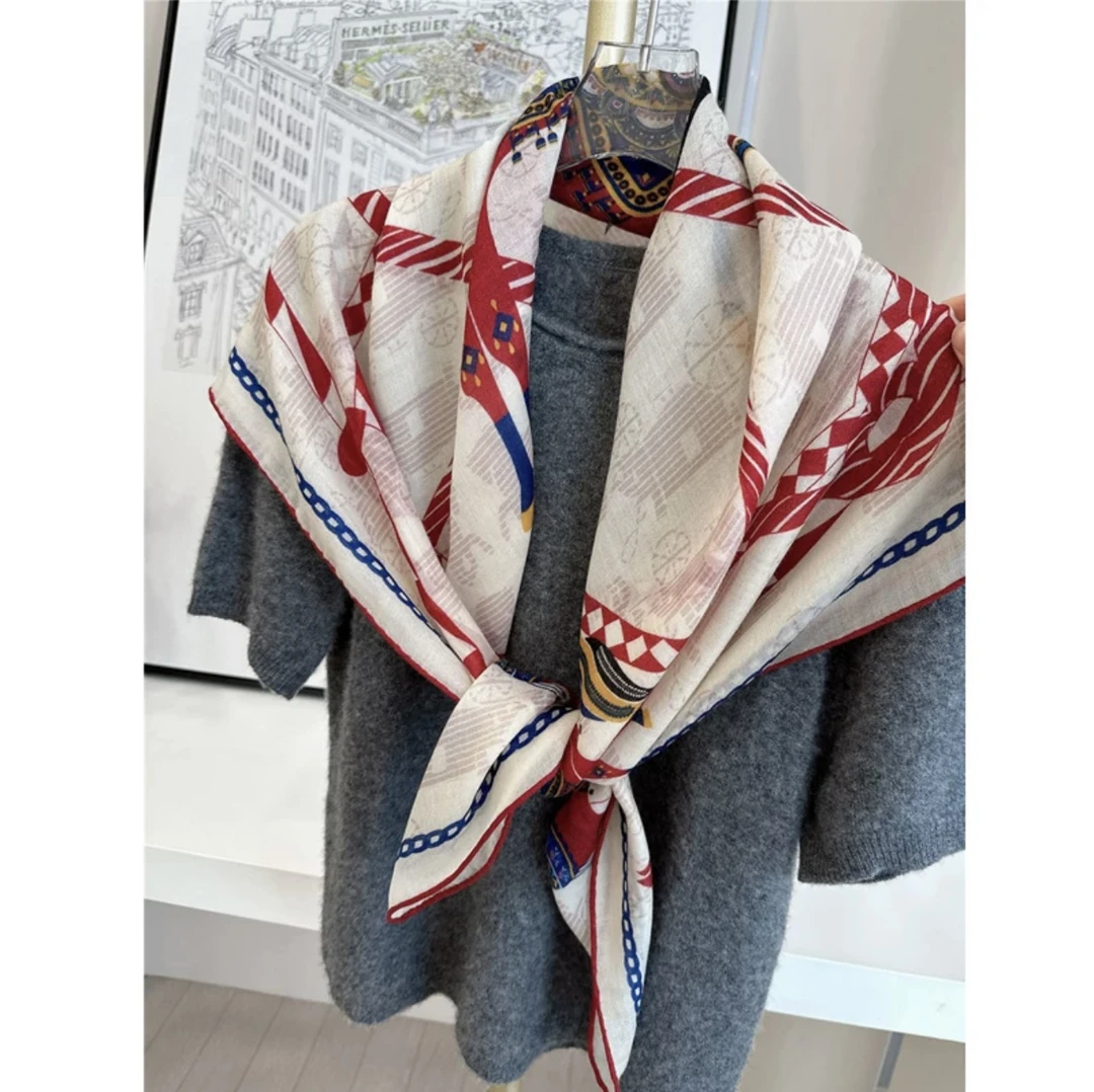 1米*1米手工卷边 200支水溶羊毛 时尚休闲款红色卷边