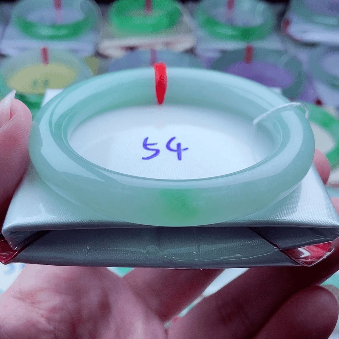 0368编54阳绿胶润冰清玉洁高贵圆天然缅甸翡翠A货传承54,9.9,9.9。