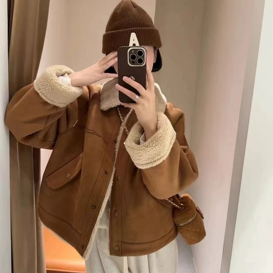 2024秋冬新款保暖加厚皮毛一体宽松夹克短款外套冬季