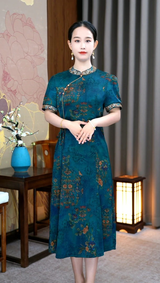 夏季新款日常气质短袖妈妈装遮肉中长款优雅中式绣花连衣裙中国风