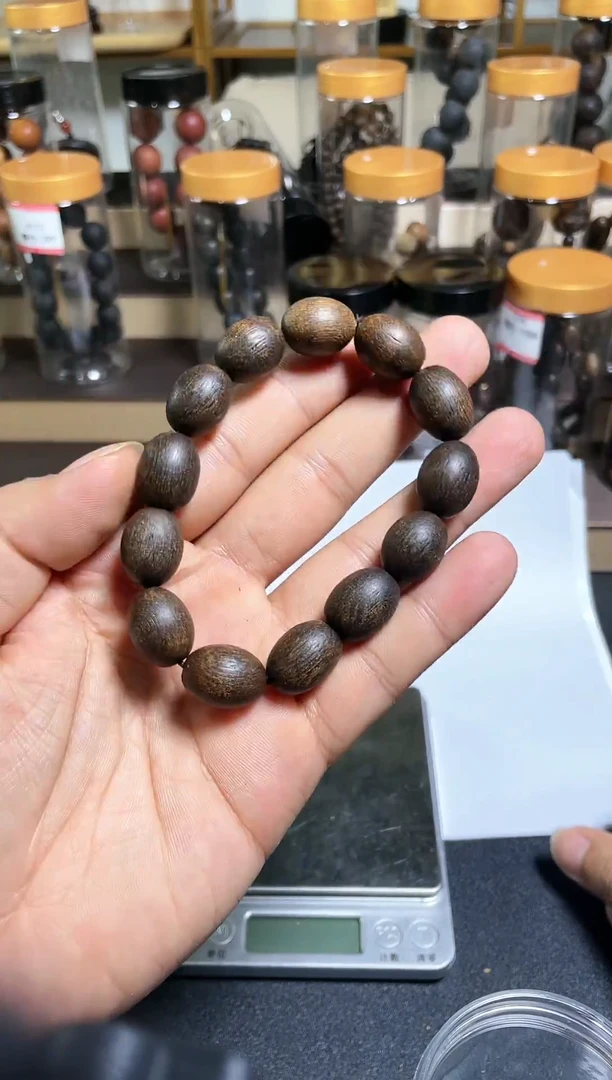 【闪购商品】阴沉木手串/手链手串08