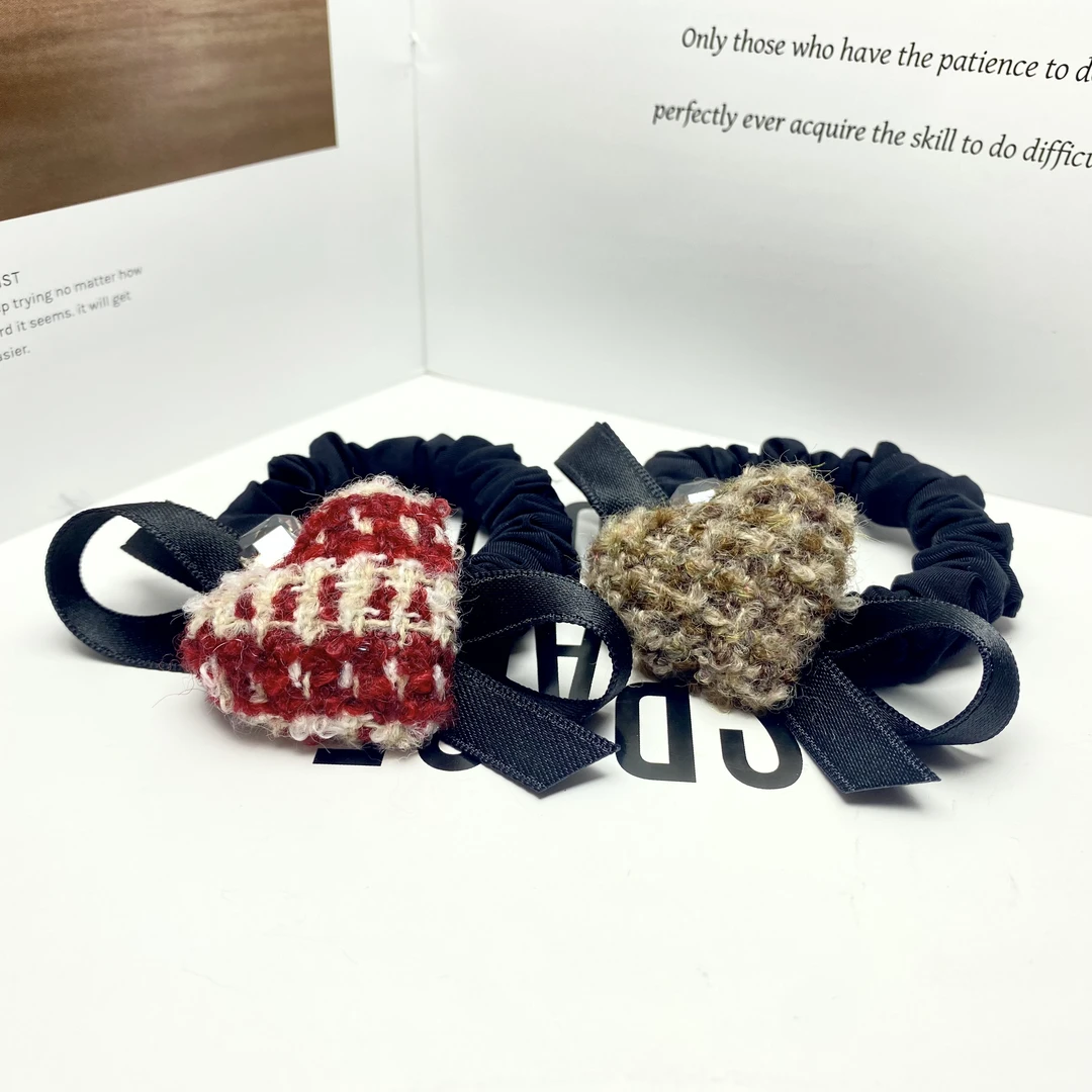 韩国Eunoia Nero【毛呢爱心手工发绳】3010时尚经典秋冬（现货）