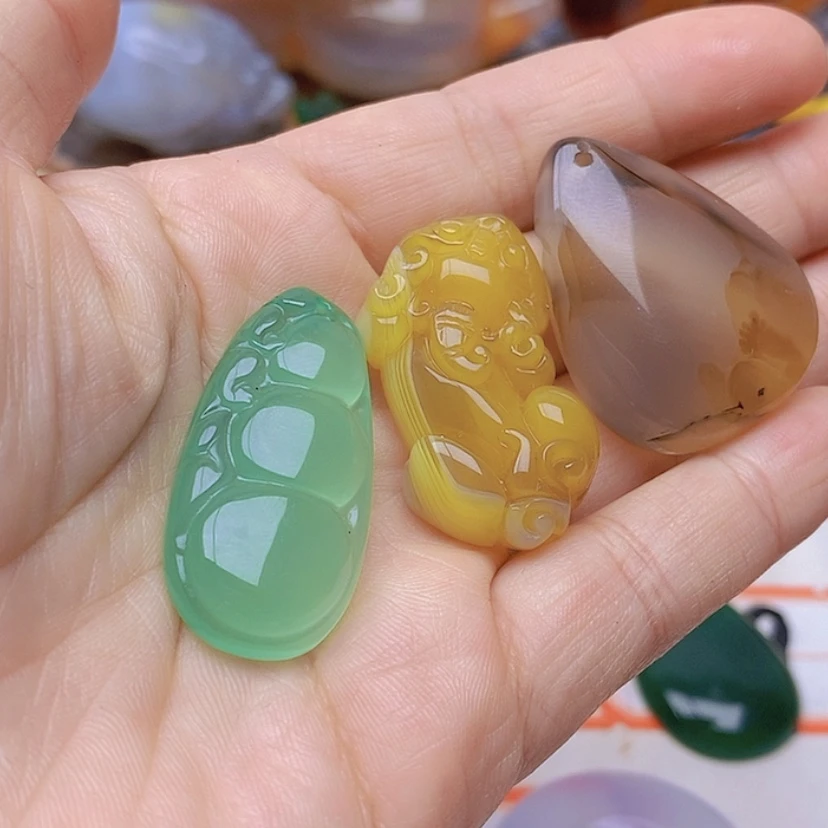 【闪购商品】玛瑙/玉髓珠宝半成品未镶嵌财****鱼
