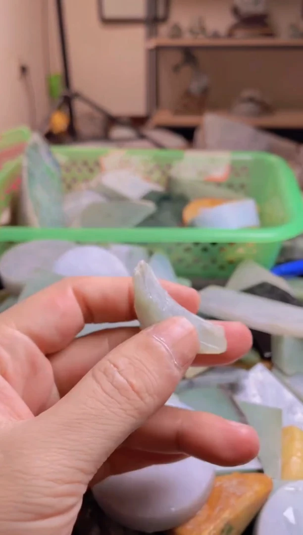 【闪购商品】翡翠颈饰未镶嵌翡翠珠宝7715