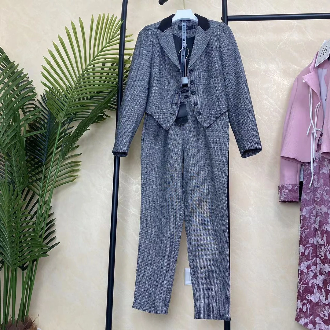 B7高定时尚潮流女装百搭气质