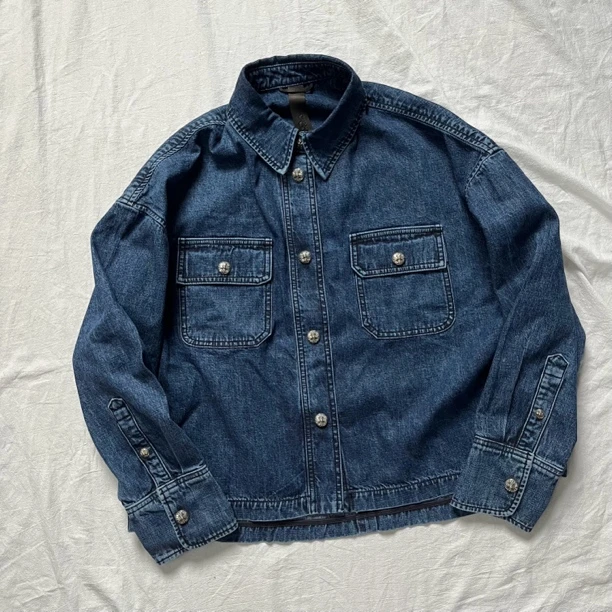 【全新未使用】克罗心ChromeHearts 银扣工装口袋深蓝牛仔衬衫长袖