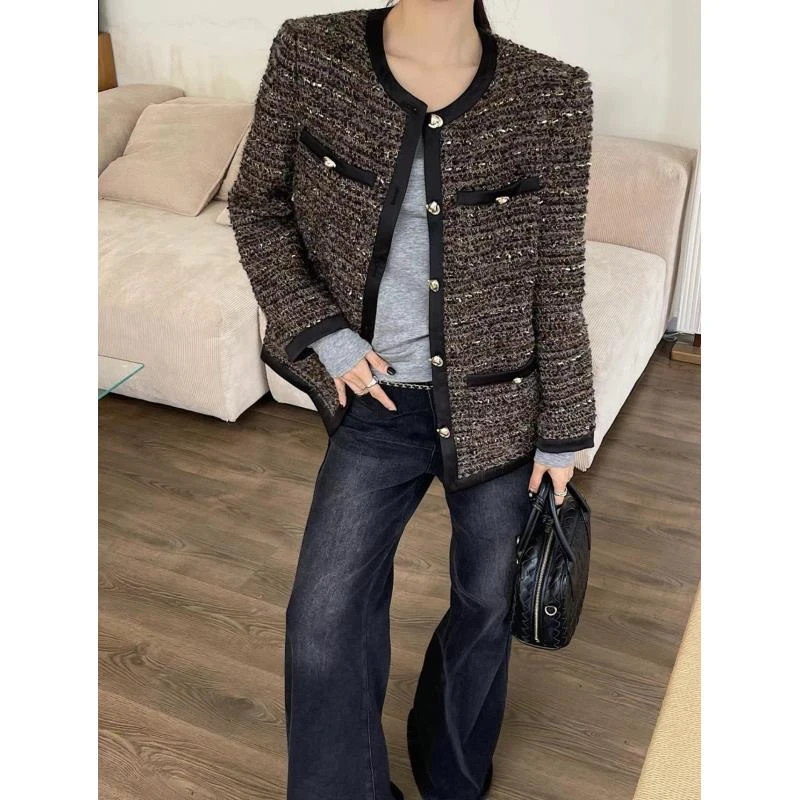 WANTHAT/凡黛卡法式高级感气质名媛粗花呢小香风外套25W122